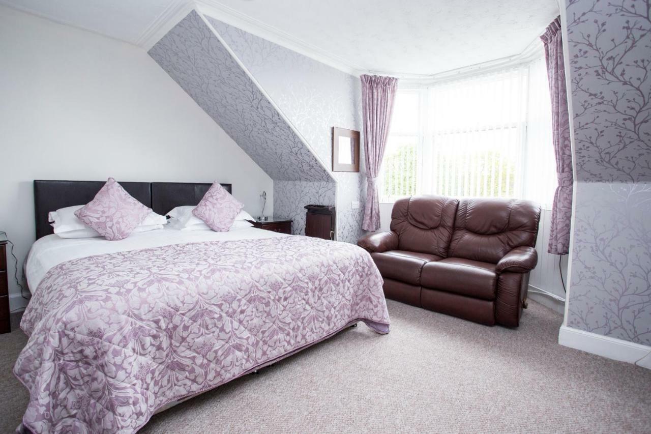 26 The Crescent - Guest House Ayr Esterno foto